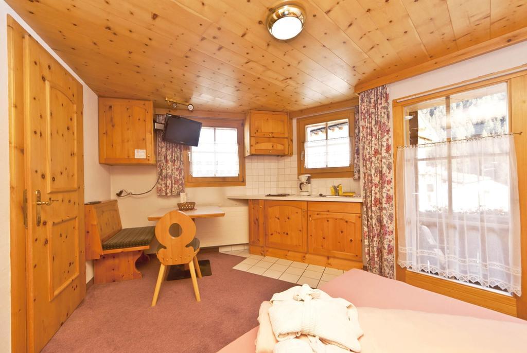 Appartement Laerchenhof Samnaun Oda fotoğraf